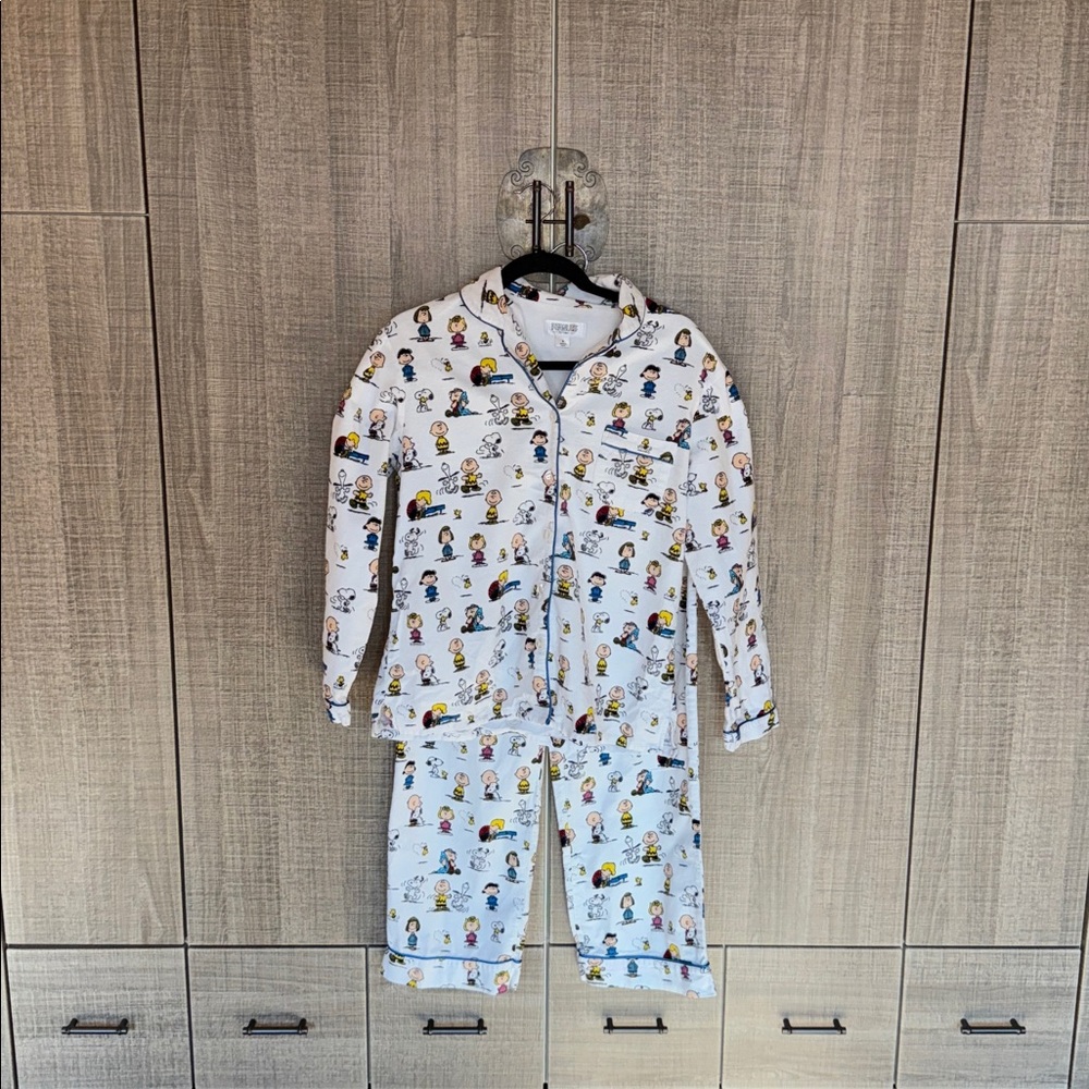 Peanuts‎ Bu Schultz Pajama Set